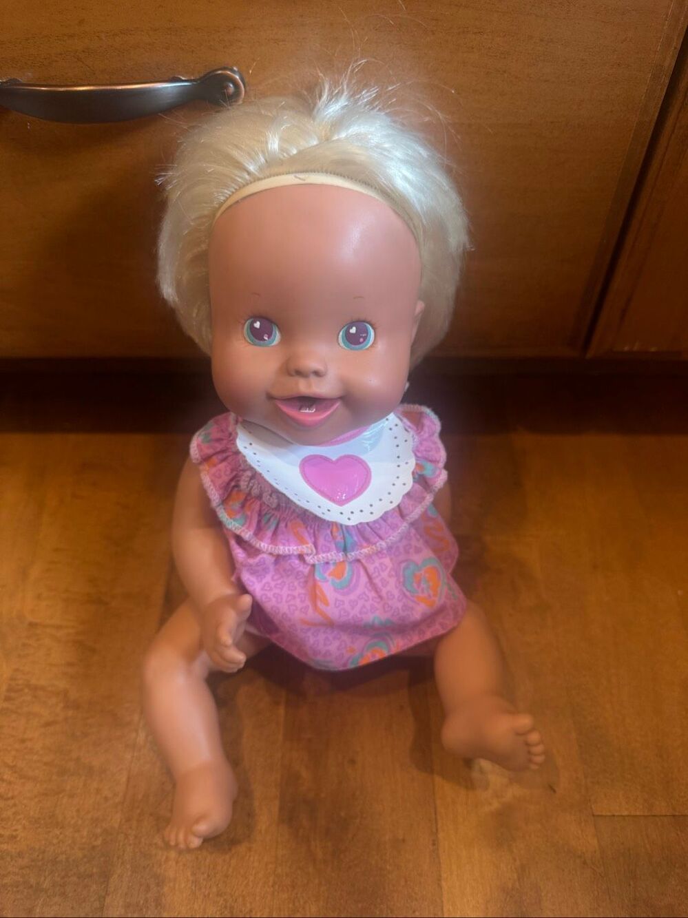 Vintage 1995 Baby Alive Juice ’n Cookies Doll Tonka Kenner Working Mouth Bib